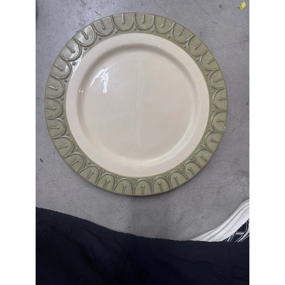 Pier 1 Gemma Baroque Honey Round Platter Chop Plate 14”